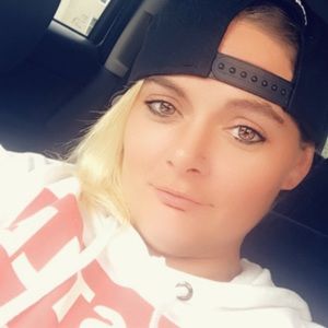 Meet your Posher, Mandy